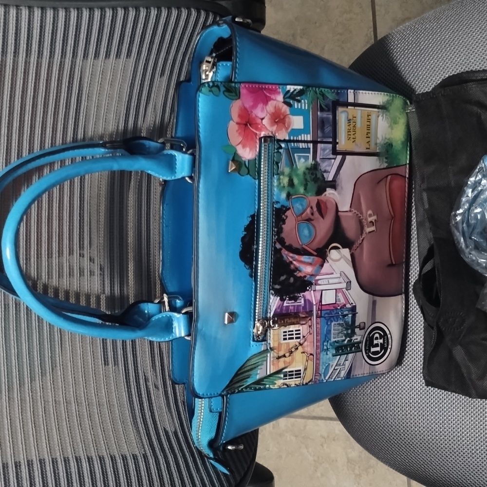 La Philipe Piece Of Art Purse-Bahamas Collection - Picture 2 of 2